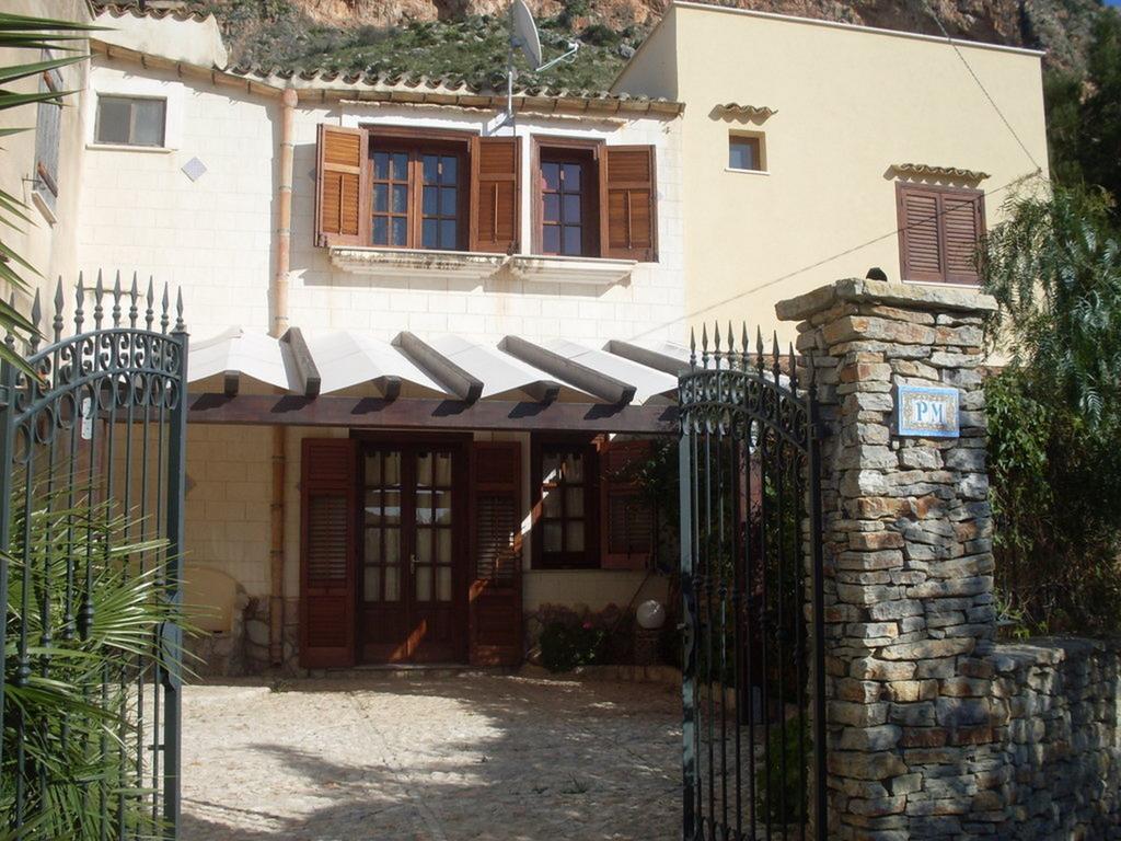 Baglio Fontana Villa กัสเตลลุซโซ ภายนอก รูปภาพ